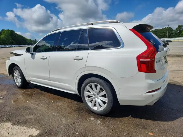 YV4A22PK7J1323441 2018 VOLVO XC90 - Image 2