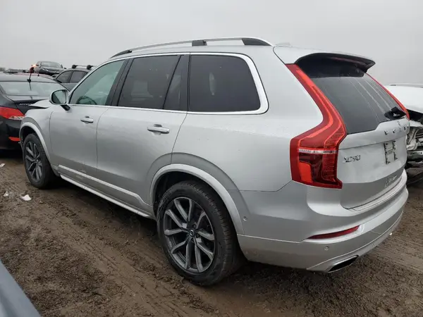 YV4A22PK7J1377550 2018 VOLVO XC90 - Image 2