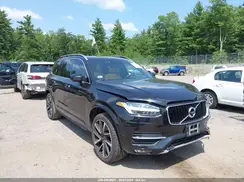YV4A22PK7J1383025 2018 VOLVO XC90