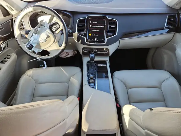 YV4A22PK7J1388810 2018 VOLVO XC90 - Image 8