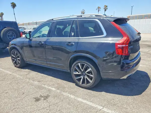YV4A22PK7K1494501 2019 VOLVO XC90 - Image 2