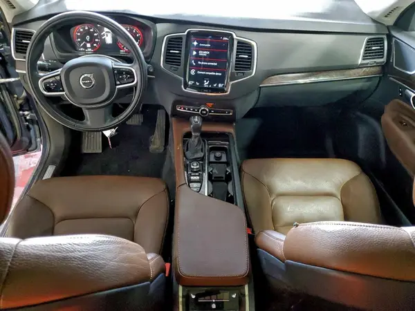 YV4A22PK7K1499746 2019 VOLVO XC90 - Image 8