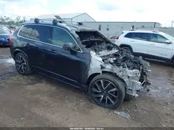 YV4A22PK7L1535100 2020 VOLVO XC90