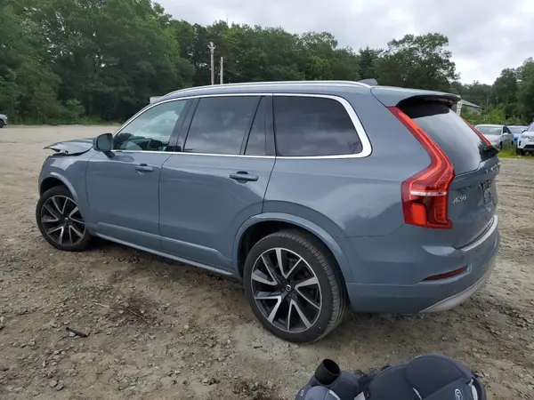 YV4A22PK7N1788212 2022 VOLVO XC90 - Image 2