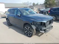 YV4A22PK7N1862034 2022 VOLVO XC90