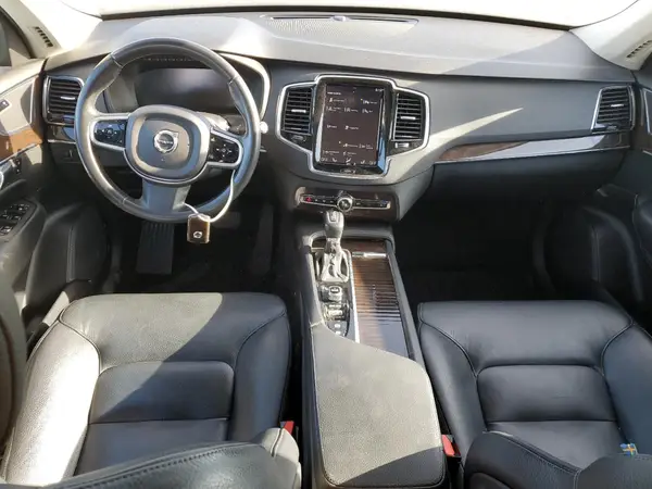 YV4A22PK8G1017891 2016 VOLVO XC90 - Image 8