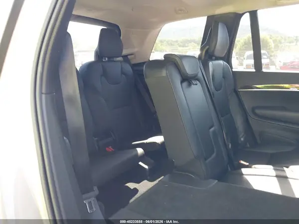 YV4A22PK8G1024596 2016 VOLVO XC90 - Image 8