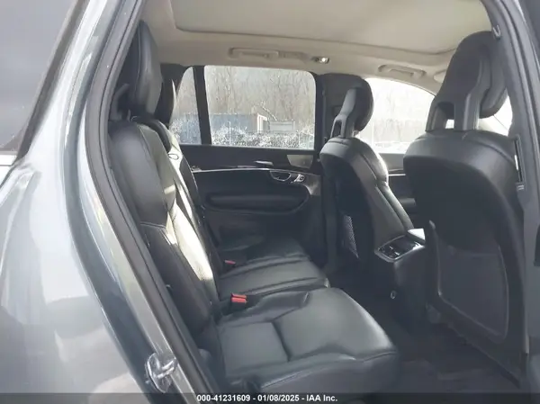 YV4A22PK8G1026767 2016 VOLVO XC90 - Image 8