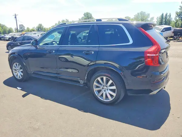 YV4A22PK8G1026932 2016 VOLVO XC90 - Image 2
