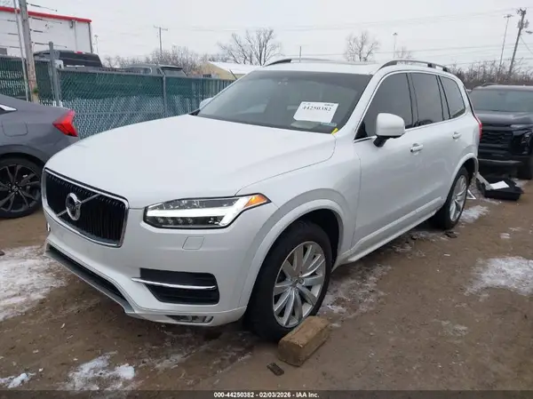 YV4A22PK8G1026980 2016 VOLVO XC90 - Image 2
