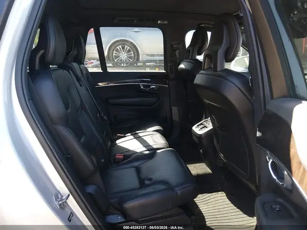 YV4A22PK8G1027983 2016 VOLVO XC90 - Image 8