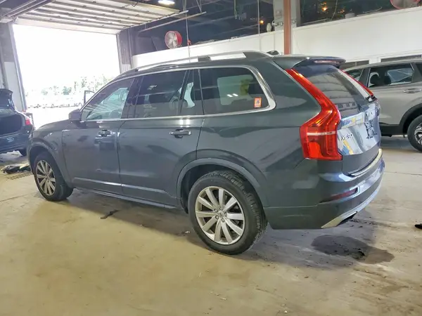 YV4A22PK8G1030608 2016 VOLVO XC90 - Image 2