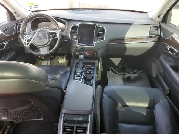YV4A22PK8G1038613 2016 VOLVO XC90 - Image 8