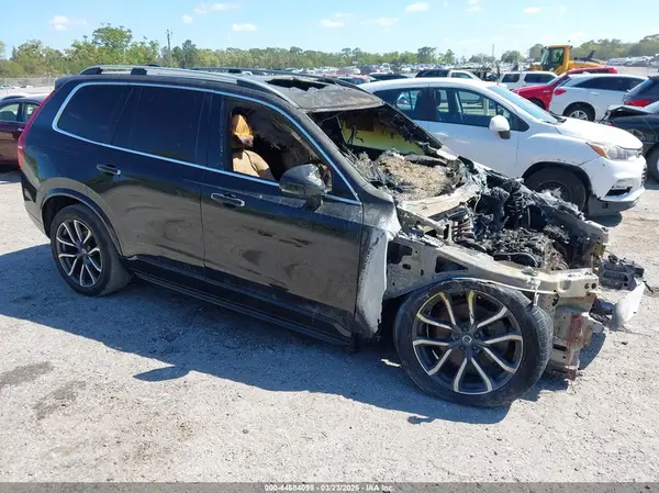YV4A22PK8G1045075 2016 VOLVO XC90 - Image 1