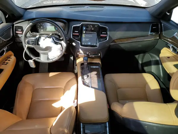 YV4A22PK8G1046839 2016 VOLVO XC90 - Image 8