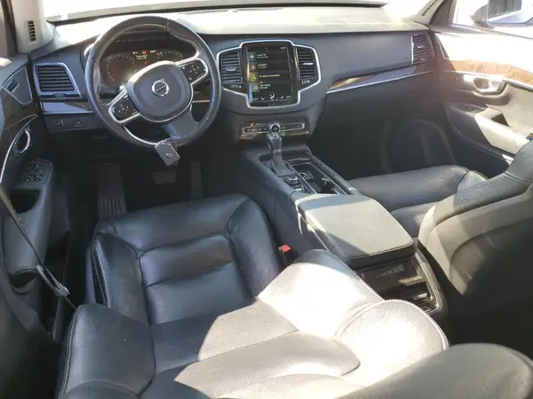 YV4A22PK8G1058389 2016 VOLVO XC90 - Image 8