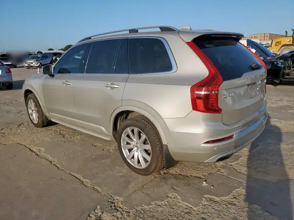 YV4A22PK8G1071675 2016 VOLVO XC90 - Image 2