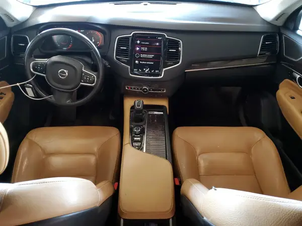 YV4A22PK8G1082806 2016 VOLVO XC90 - Image 8