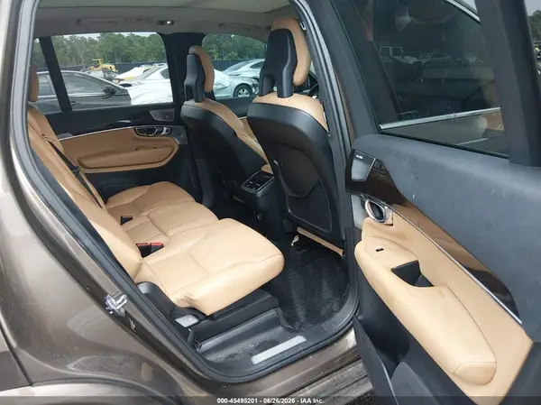 YV4A22PK8G1085303 2016 VOLVO XC90 - Image 8