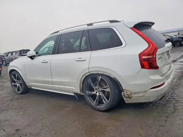 YV4A22PK8G1092560 2016 VOLVO XC90 - Image 2