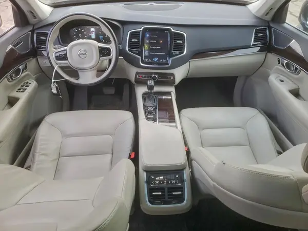 YV4A22PK8H1106555 2017 VOLVO XC90 - Image 8