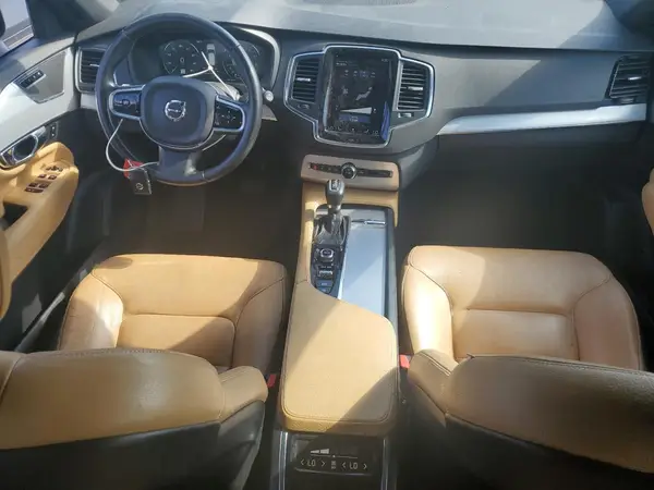 YV4A22PK8H1108449 2017 VOLVO XC90 - Image 8