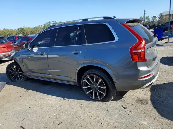 YV4A22PK8H1118835 2017 VOLVO XC90 - Image 2