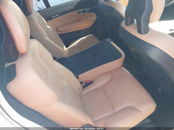 YV4A22PK8H1125350 2017 VOLVO XC90 - Image 8