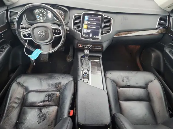 YV4A22PK8H1134565 2017 VOLVO XC90 - Image 8