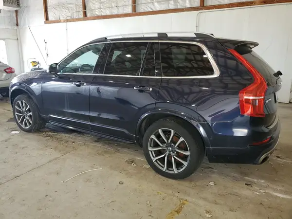 YV4A22PK8H1167078 2017 VOLVO XC90 - Image 2