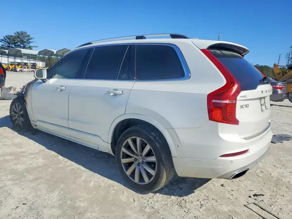YV4A22PK8H1177061 2017 VOLVO XC90 - Image 2