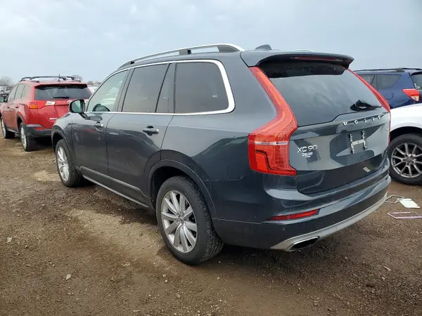YV4A22PK8H1184012 2017 VOLVO XC90 - Image 2