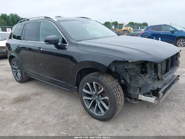 YV4A22PK8H1185502 2017 VOLVO XC90 - Image 1