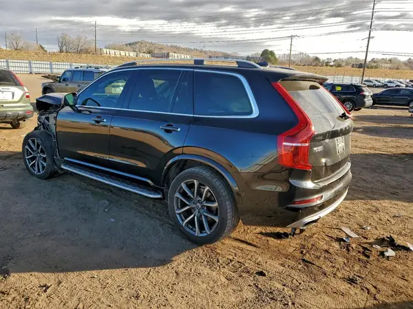YV4A22PK8H1186911 2017 VOLVO XC90 - Image 2