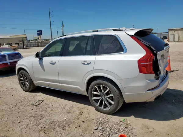 YV4A22PK8H1187413 2017 VOLVO XC90 - Image 2