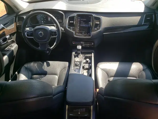 YV4A22PK8J1192990 2018 VOLVO XC90 - Image 8