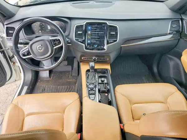 YV4A22PK8J1195596 2018 VOLVO XC90 - Image 8