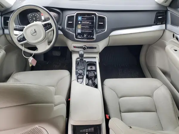 YV4A22PK8J1196375 2018 VOLVO XC90 - Image 8