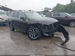 YV4A22PK8J1199115 2018 VOLVO XC90