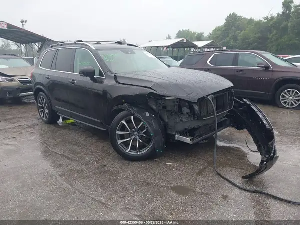 YV4A22PK8J1199115 2018 VOLVO XC90 - Image 1