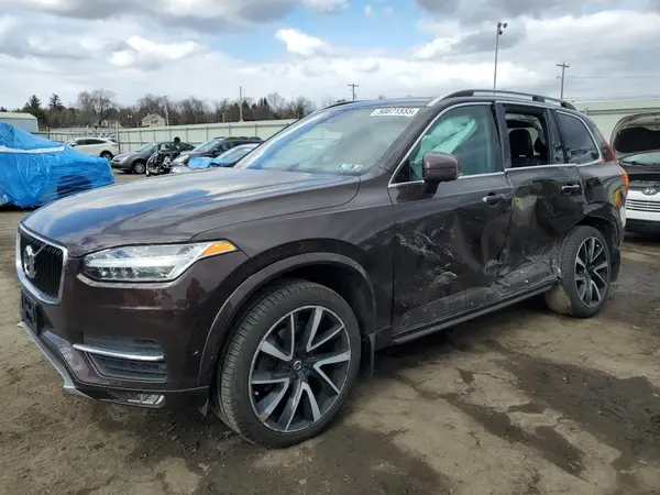 YV4A22PK8J1348848 2018 VOLVO XC90 - Image 1