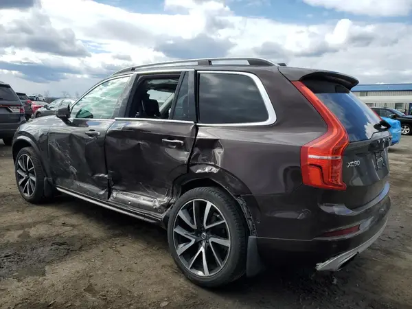 YV4A22PK8J1348848 2018 VOLVO XC90 - Image 2