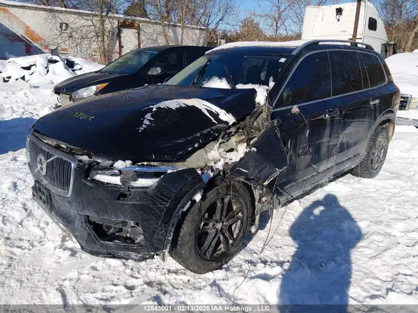YV4A22PK8J1365634 2018 VOLVO XC90 - Image 2