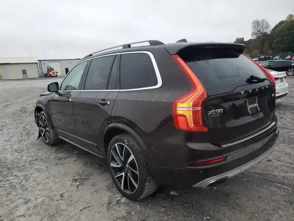 YV4A22PK8J1371708 2018 VOLVO XC90 - Image 2