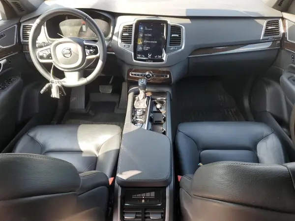 YV4A22PK8K1446764 2019 VOLVO XC90 - Image 8