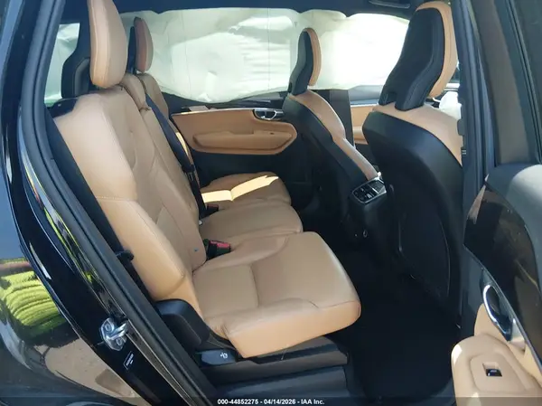 YV4A22PK8K1483099 2019 VOLVO XC90 - Image 8