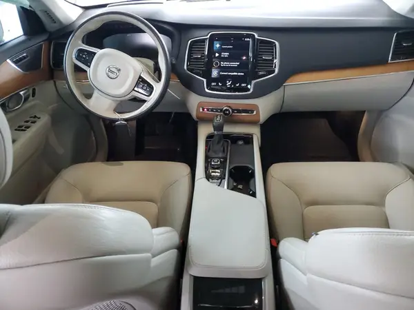 YV4A22PK8M1735968 2021 VOLVO XC90 - Image 8