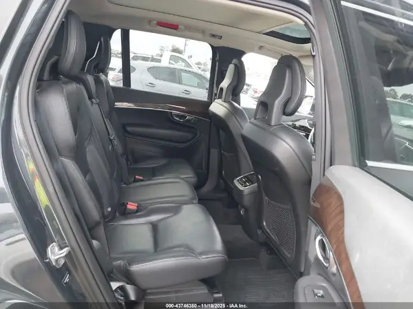 YV4A22PK9G1013719 2016 VOLVO XC90 - Image 8