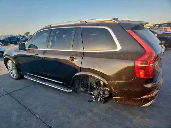 YV4A22PK9G1021531 2016 VOLVO XC90 - Image 2