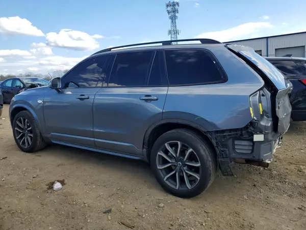 YV4A22PK9G1022825 2016 VOLVO XC90 - Image 2